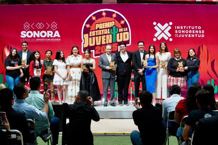 Durazo amplía el Premio Estatal de la Juventud: más jóvenes reconocidos y premio de 200 mil pesos