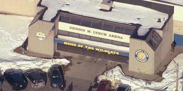Tragedia en Pawtucket: tres muertos tras tiroteo en pista de hockey juvenil