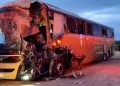 Sube a 5 cifra de muertos tras choque de autobús Tufesa y tráiler en Sonora