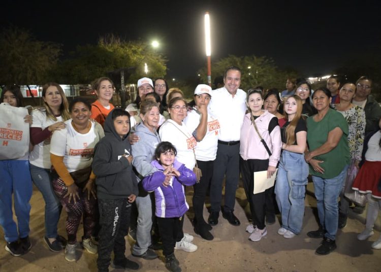 Refuerza Toño Astiazarán seguridad de familias de La Cholla con corredor Camina Segura 103