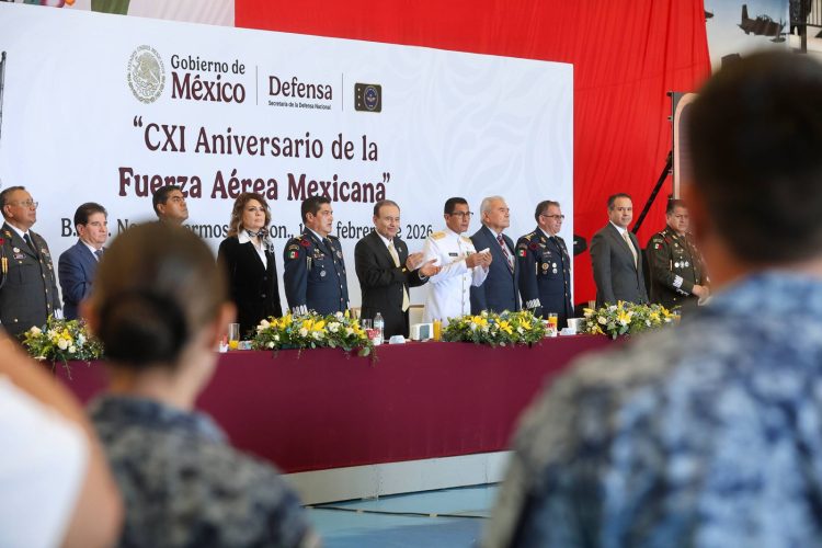 Encabeza Gobernador Durazo conmemoración del 111 aniversario de la Fuerza Aérea Mexicana