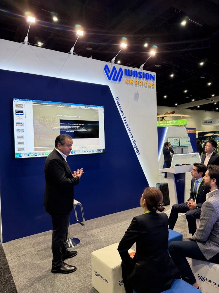 Expone Toño Astiazarán programas de éxito en innovación en Congreso internacional DTech