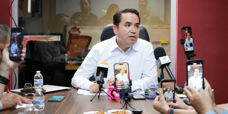 Heriberto Aguilar encabeza gira en Sonora: Vivienda digna y justicia hídrica, los pilares de la 4T en 2026
