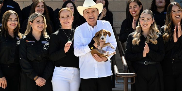 Inaugura Gobernador Durazo primera Clínica de Bienestar Animal gratuita en Sonora