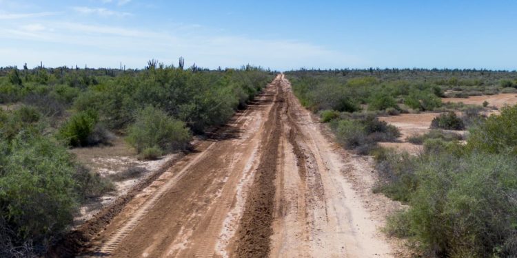 Prepara Ayuntamiento de Hermosillo vialidades en zona rural para Semana Santa