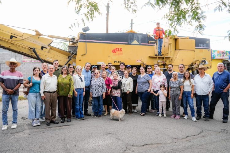 Beneficia Toño Astiazarán a vecinas y vecinos del norte con recarpeteo en calle Bernardo Reyes