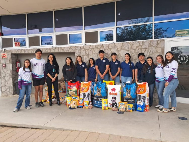 Supera meta de recaudación con 3.5 toneladas de alimentos para perros y gatos el Tercer Croquetón en Hermosillo