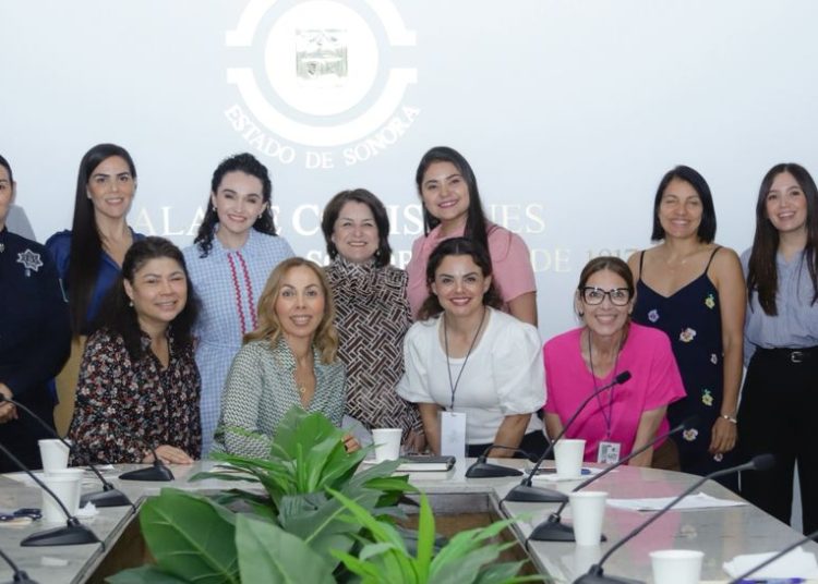 El Congreso de Sonora analiza en parlamento abierto iniciativa para prevenir la mendicidad y explotación infantil