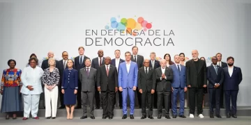 Clausuran cumbre de líderes progresistas realizada en Barcelona