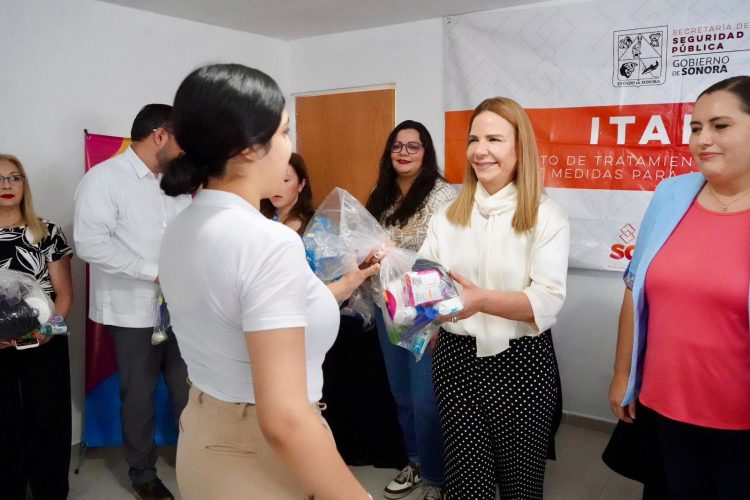 Gobierno de Sonora fortalece acciones de bienestar para jóvenes en ITAMA con brigada de DIF Sonora