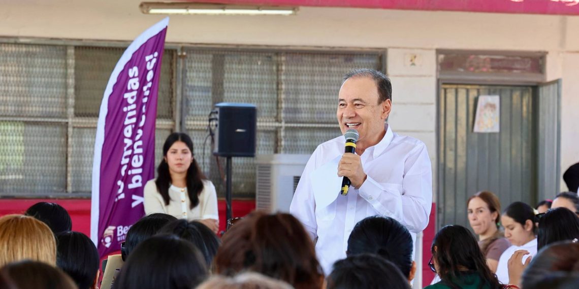 Arranca Gobernador Durazo entrega de becas Rita Cetina para alumnas y alumnos de primarias públicas