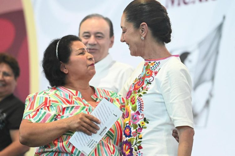 Día de las Madres: Presidenta Sheinbaum entrega Pensión Mujeres Bienestar que beneficia a 3 millones de mexicanas y en Sonora a 70 mil beneficiarias.