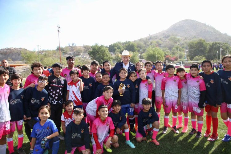 Gobernador Durazo forja futuros líderes del deporte con Mundialito Escolar 2026