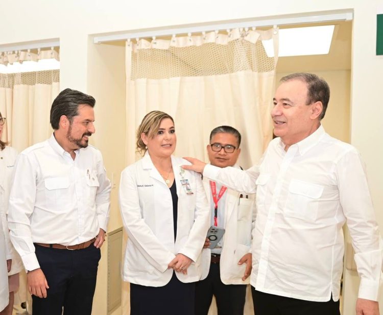 Gobernador Durazo impulsa capacitación a médicos con mil becas para fortalecer atención a la salud