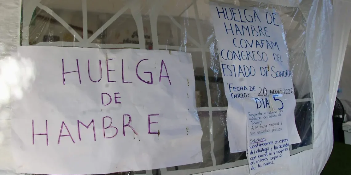 Denuncia abogado de Covafam presunto hostigamiento durante huelga de hambre