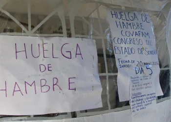 Denuncia abogado de Covafam presunto hostigamiento durante huelga de hambre