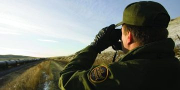Ningún indocumentado cruzó de México a EU en el último año: Trump