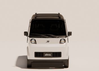 Presidenta Claudia Sheinbaum presenta el prototipo del mini vehículo eléctrico mexicano Olinia