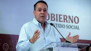 Van dos: Enrique Díaz Vega, ex secretario de Finanzas de Sinaloa, se entrega a EU tras señalamientos de nexos con Los Chapitos