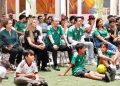 Acompañado de jóvenes sonorenses, Gobernador Durazo vive la emoción del debut de México en la Copa Mundial 2026