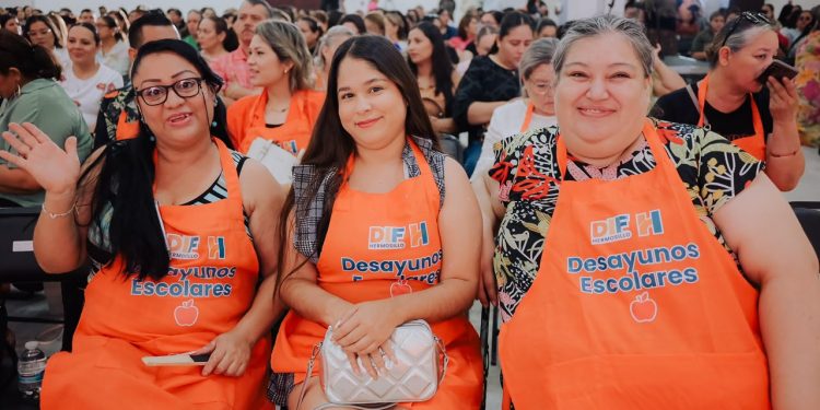 Destacan Toño Astiazarán y Patty Ruibal labor de mamás voluntarias en programa Desayunos Escolares en Hermosillo