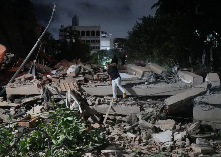 EEUU anuncia una ayuda de 130 millones para Venezuela tras el doble terremoto