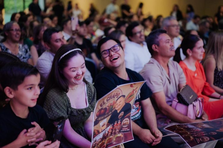 Apoyan Toño Astiazarán y Patty Ruibal con Desafío Incluyente a 120 personas en sus emprendimientos