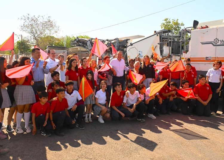 Inicia Toño Astiazarán recarpeteo de avenida Rebeico que beneficia a miles de habitantes