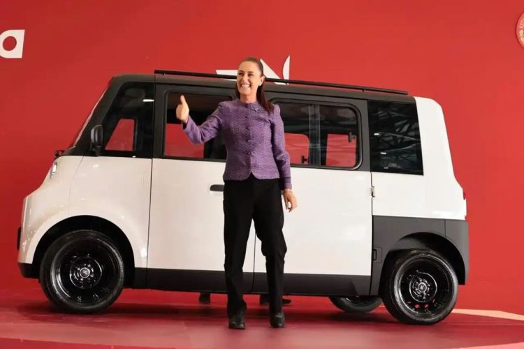 México presenta Olinia 1: el primer vehículo eléctrico nacional