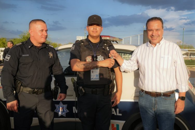 Refuerza Toño Astiazarán prevención en colonias con la instalación del Centro de Respuesta Inmediata número 21