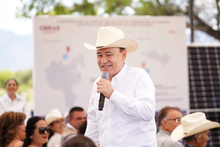 Gobernador Durazo lleva energía solar a hogares para reducir hasta 70% el recibo de luz