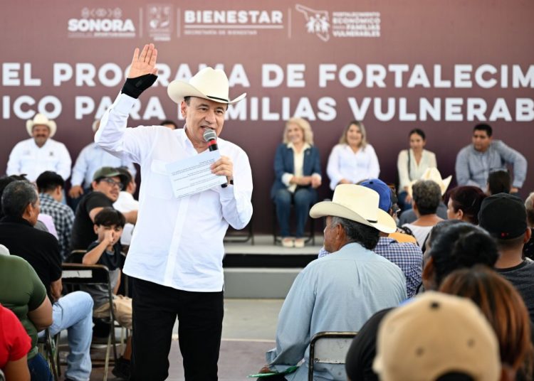Cumple Durazo compromiso de apoyar a 16 mil familias vulnerables de Sonora
