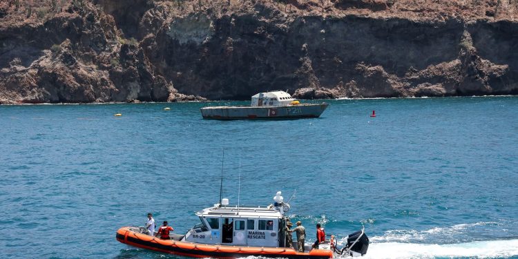 Fortalece Durazo arrecife único en Latinoamérica con nuevo hundimiento de Ex buque ARM Mariscal