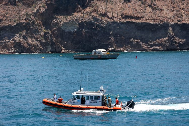 Fortalece Durazo arrecife único en Latinoamérica con nuevo hundimiento de Ex buque ARM Mariscal