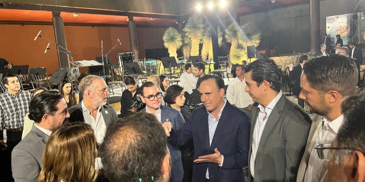 Gobierno de Sonora fortalece alianzas para impulsar inversión y desarrollo económico en Asamblea Nacional de la AMSDE