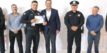 Reconoce Toño Astiazarán preparación de la Policía Municipal con certificación por segunda ocasión de CERTIPOL