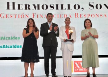 Recibe reconocimiento nacional administración de Toño Astiazarán por manejo responsable de finanzas públicas