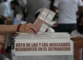 México recibe a sus migrantes con los brazos económicos abiertos, pero no: con los brazos políticos