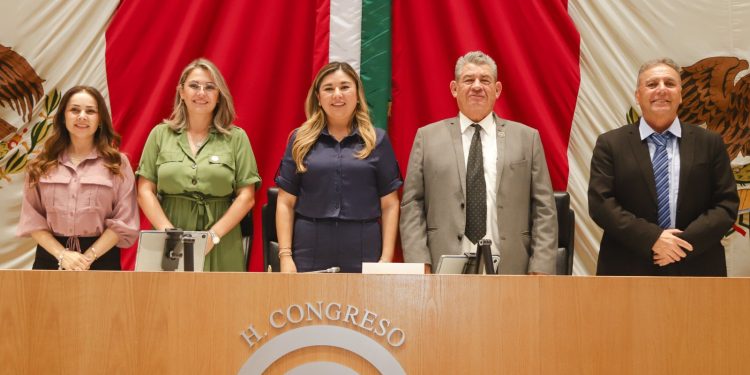Turna Congreso de Sonora iniciativas sobre playas, vivienda, educación, transparencia y salud