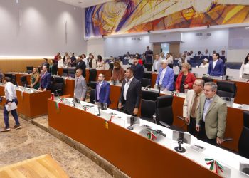 Analiza Congreso de Sonora iniciativas sobre calor extremo, becas, desarrollo económico, inteligencia artificial y salud mental