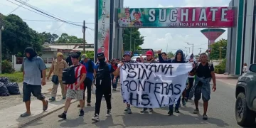 Ingresa a México segunda caravana de hondureños