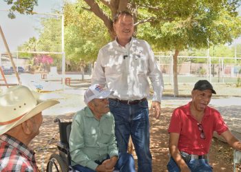 Que no te engañen: con nosotros, las becas del Gobierno permanecen y se mejoran, aclara “El Borrego” Gándara