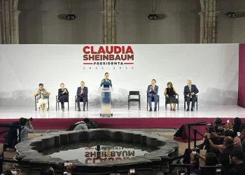 Anuncia Sheinbaum a seis integrantes de su gabinete