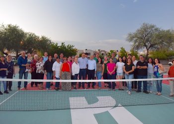 Entrega Toño Astiazarán obra ganadora del Presupuesto CRECES en Montecarlo