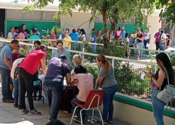 Impulsan diputados registro de becas a estudiantes en Nogales.