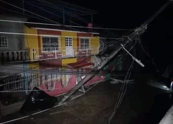 Dos muertos tras impacto de ‘John’ en Guerrero