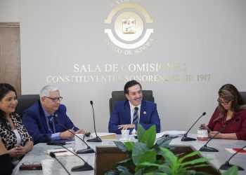 Encabeza David Figueroa instalación de la Comisión de Transparencia