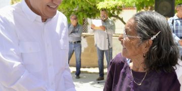Beneficia Gobernador Durazo a más de 47 mil familias sonorenses con entrega de escrituras