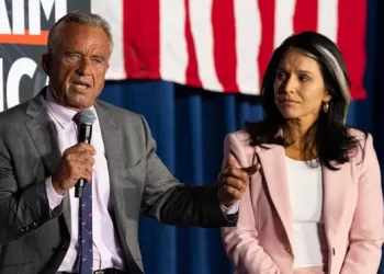 RFK Jr., el candidato de Trump para la salud, quiere que se elimine el flúor del agua potable. Lo que hay que saber en Arizona