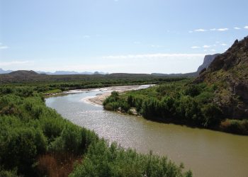 México y EU firman acuerdo para mejorar entregas de agua del río Bravo